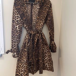 BCBGMAXAZRIA Cheetah Print Trench Coat